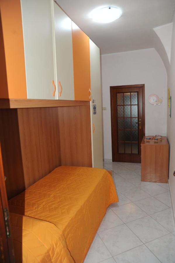 Casa Vacanze Il Nespolo Catania Bagian luar foto